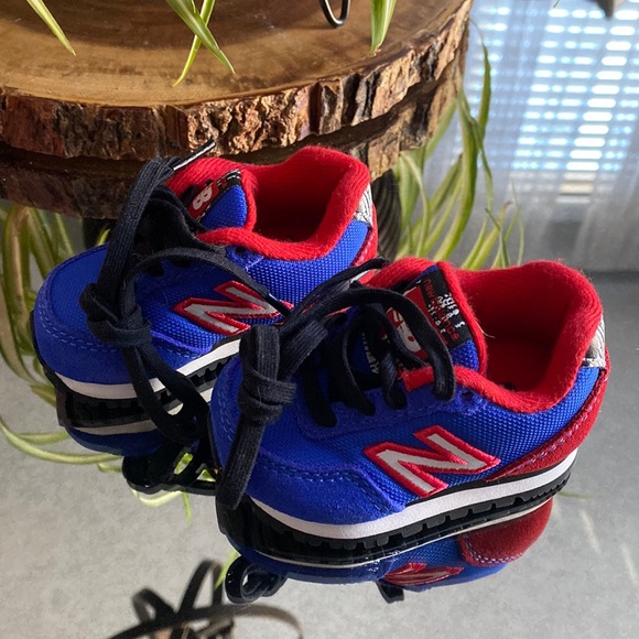 New Balance Shoes, Size 2 ****SOLD****** - Picture 3 of 7